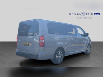 Used Peugeot Traveller 2021 for sale - 78035725: Photo