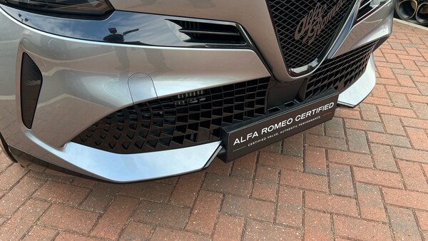 Used Alfa Romeo Junior 2025 for sale - 75671403: Photo 28