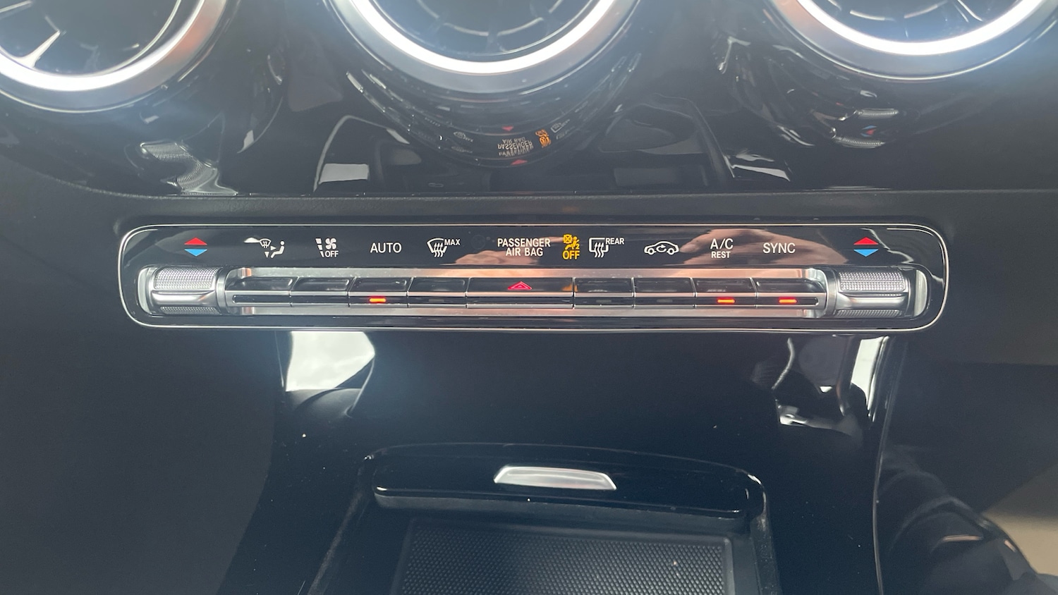 Used Mercedes-Benz A-Class 2019 for sale - 77634366: Photo 33