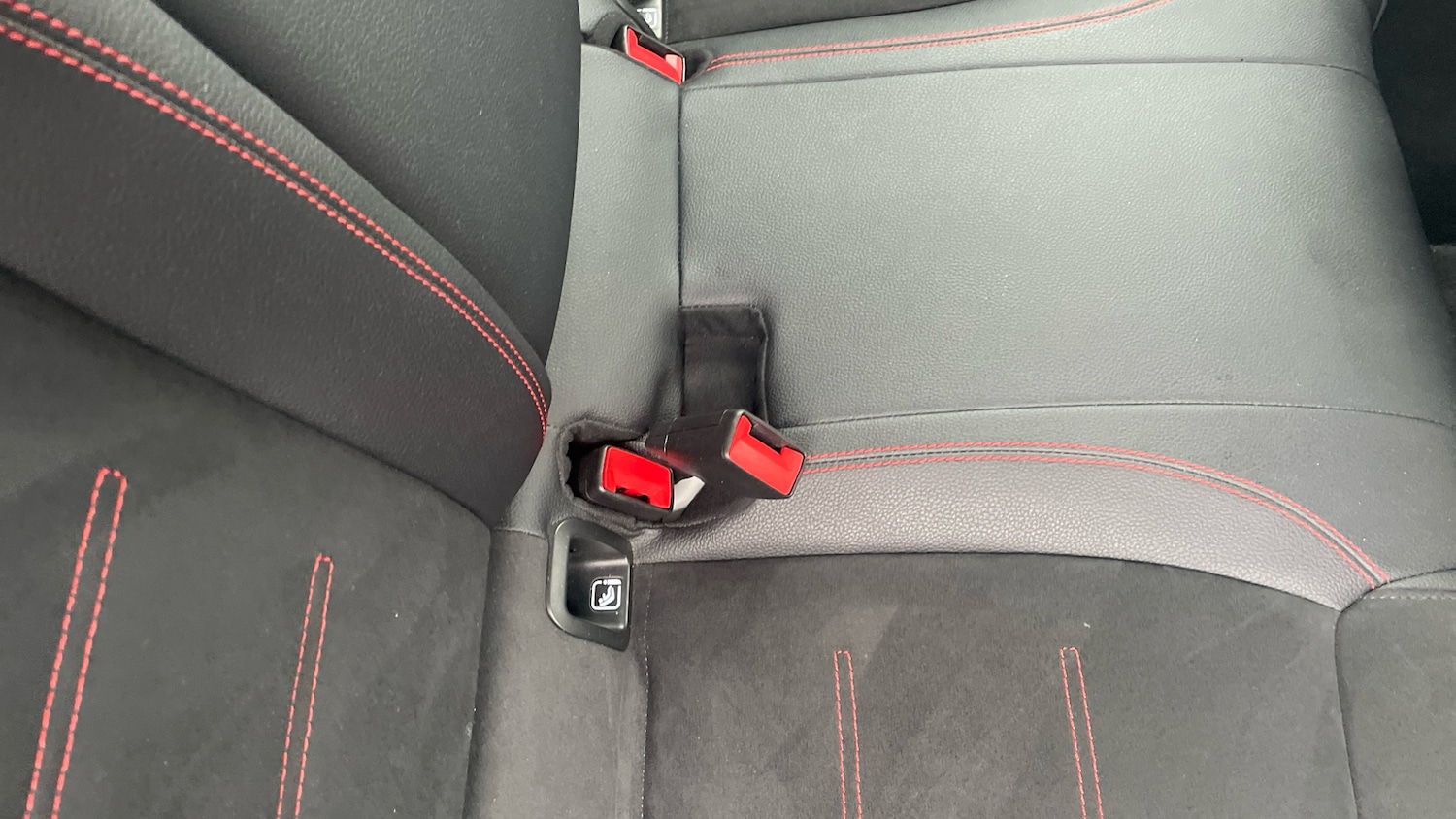 Used Mercedes-Benz A-Class 2019 for sale - 77634366: Photo 34