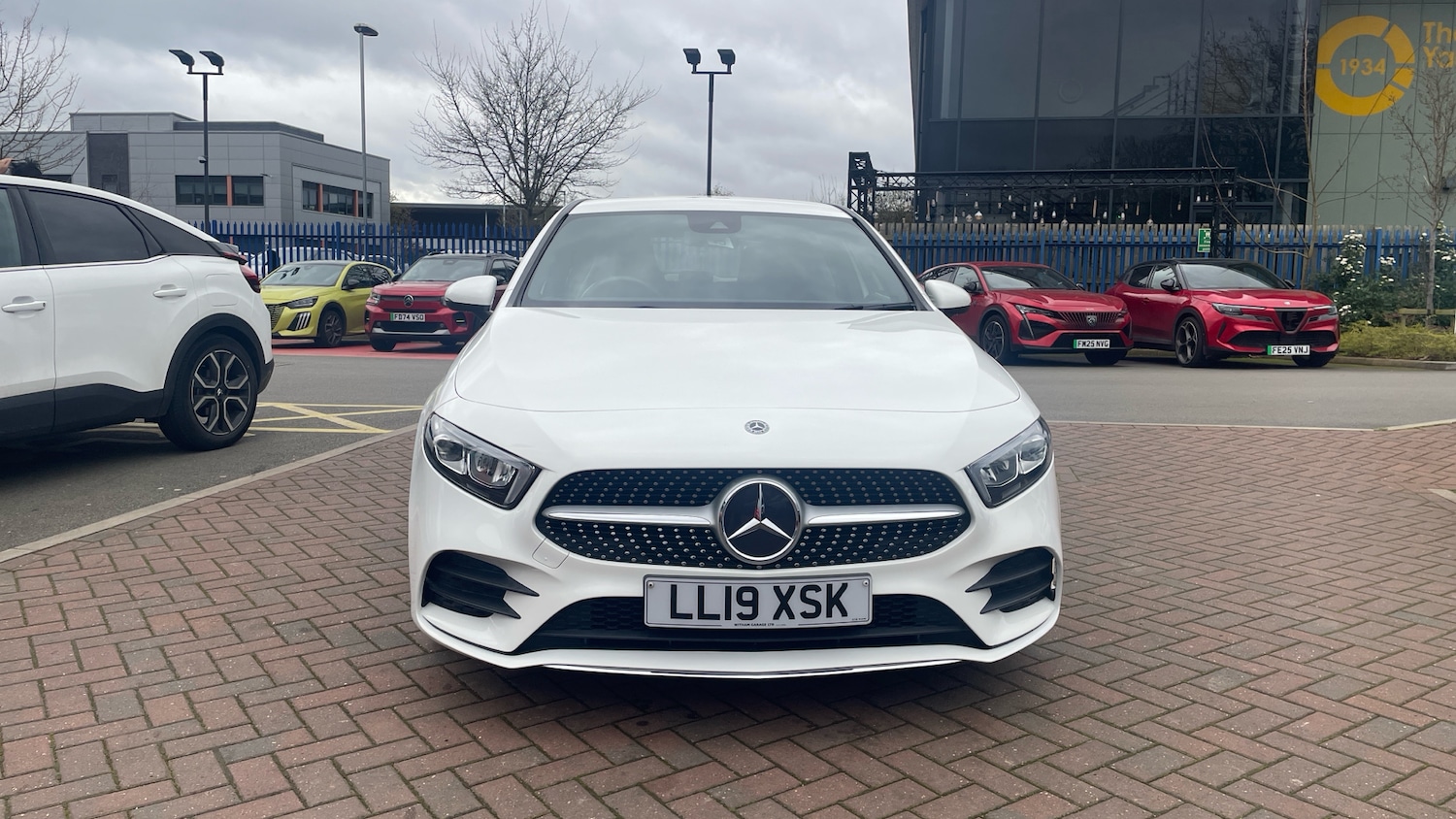 Used Mercedes-Benz A-Class 2019 for sale - 77634366: Photo 8