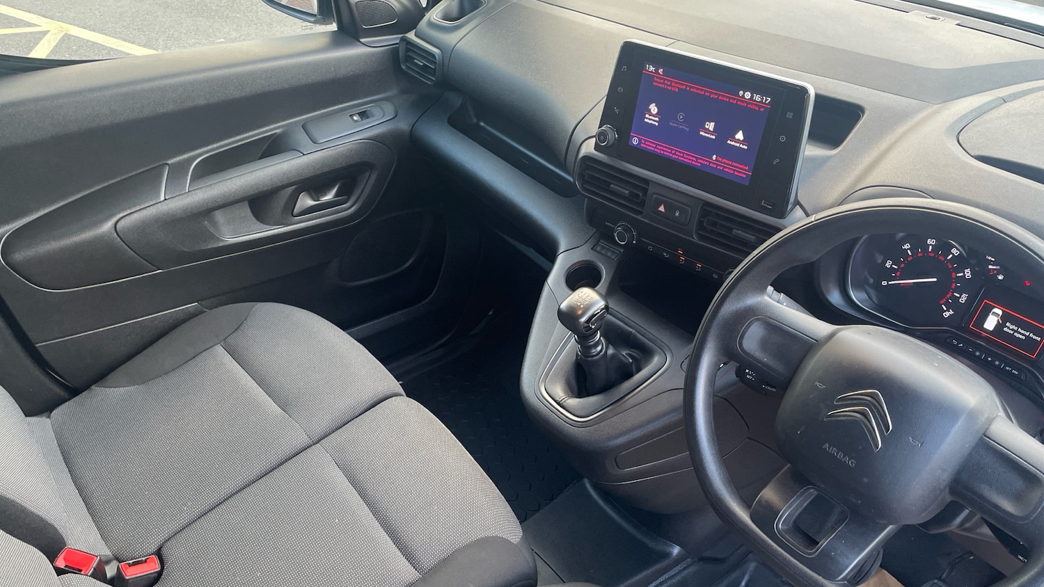 Used Citroen Berlingo 2022 for sale - 76410186: Photo 11