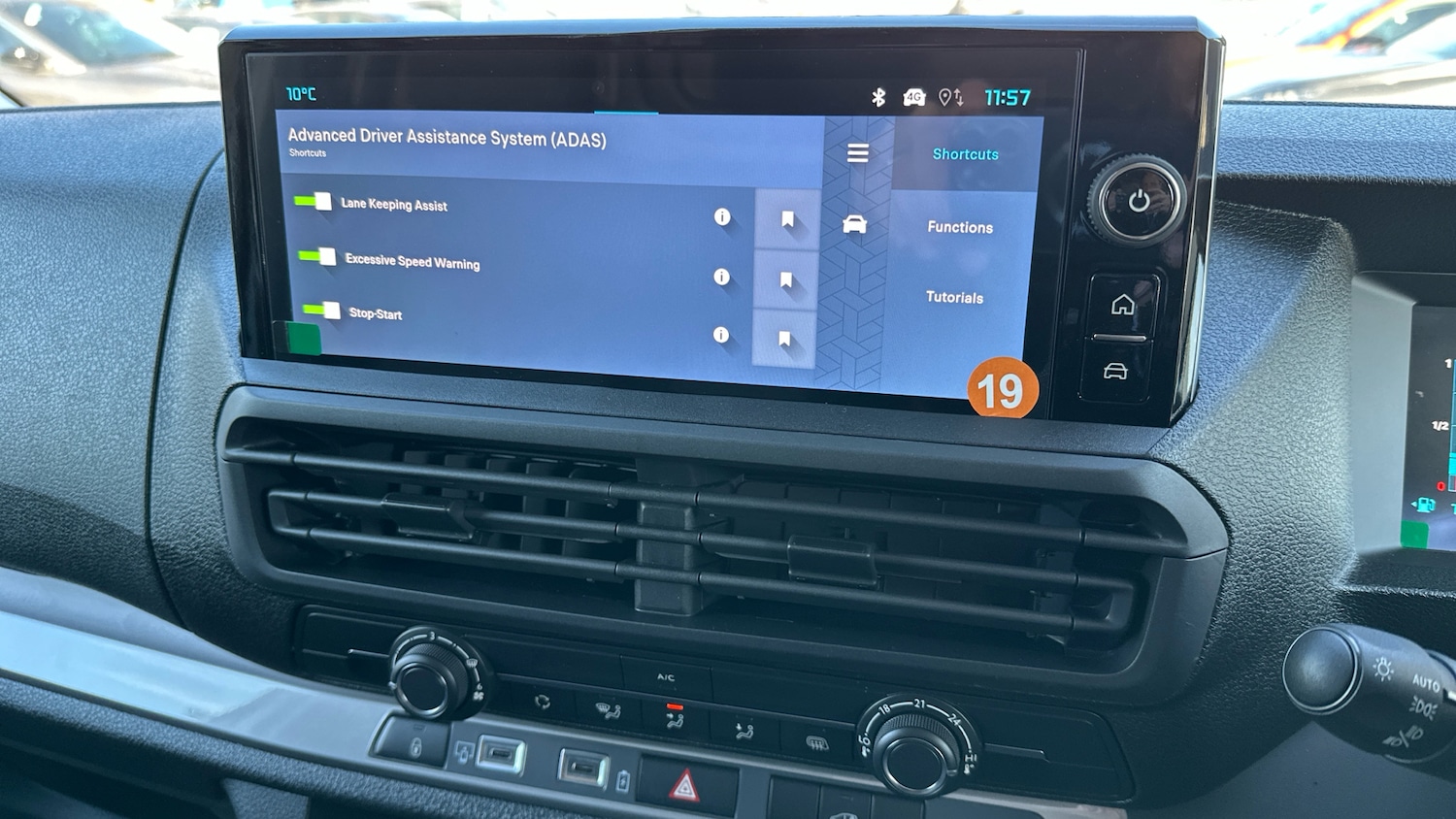 Used Citroen Dispatch 2024 for sale - 76772629: Photo 30