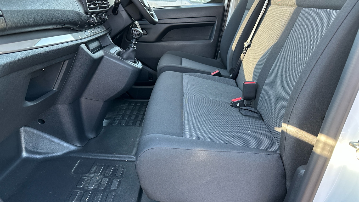 Used Citroen Dispatch 2024 for sale - 76772629: Photo 33