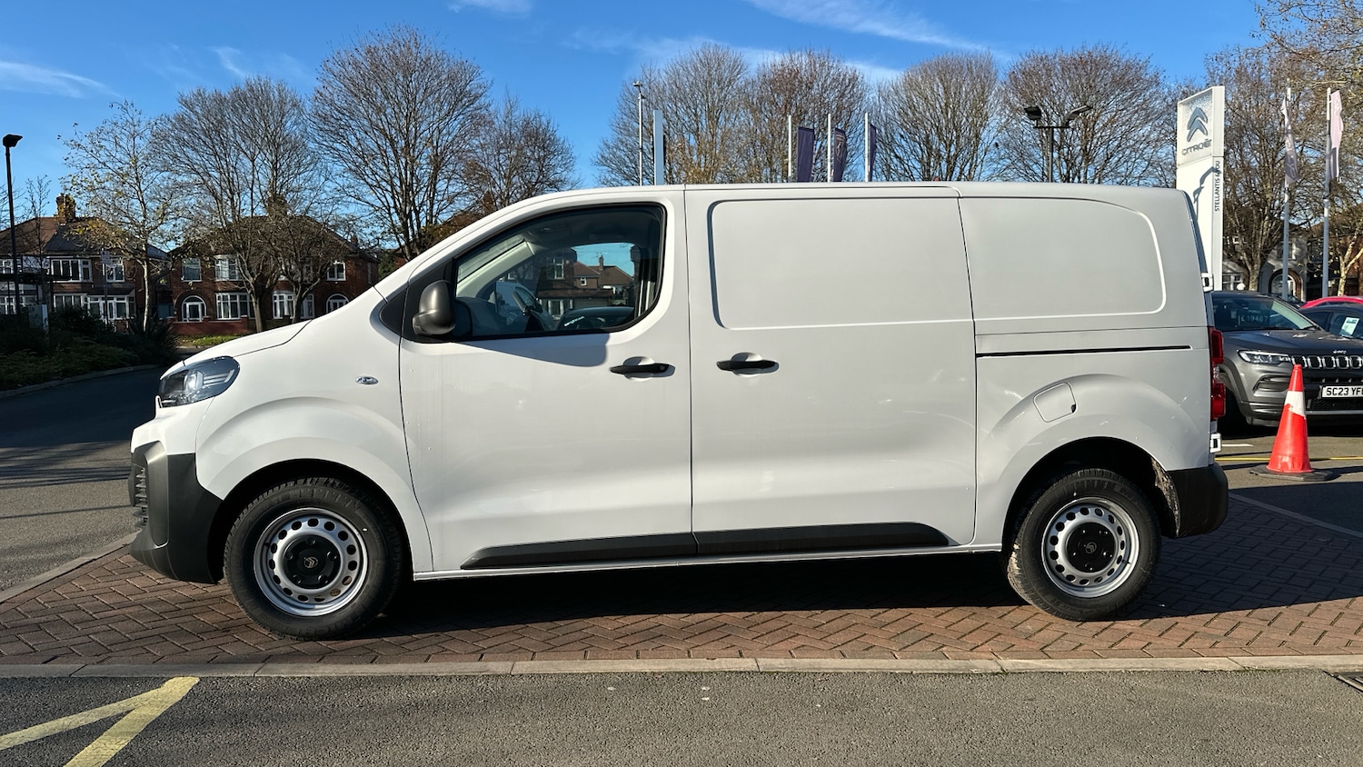 Used Citroen Dispatch 2024 for sale - 76772629: Photo 6