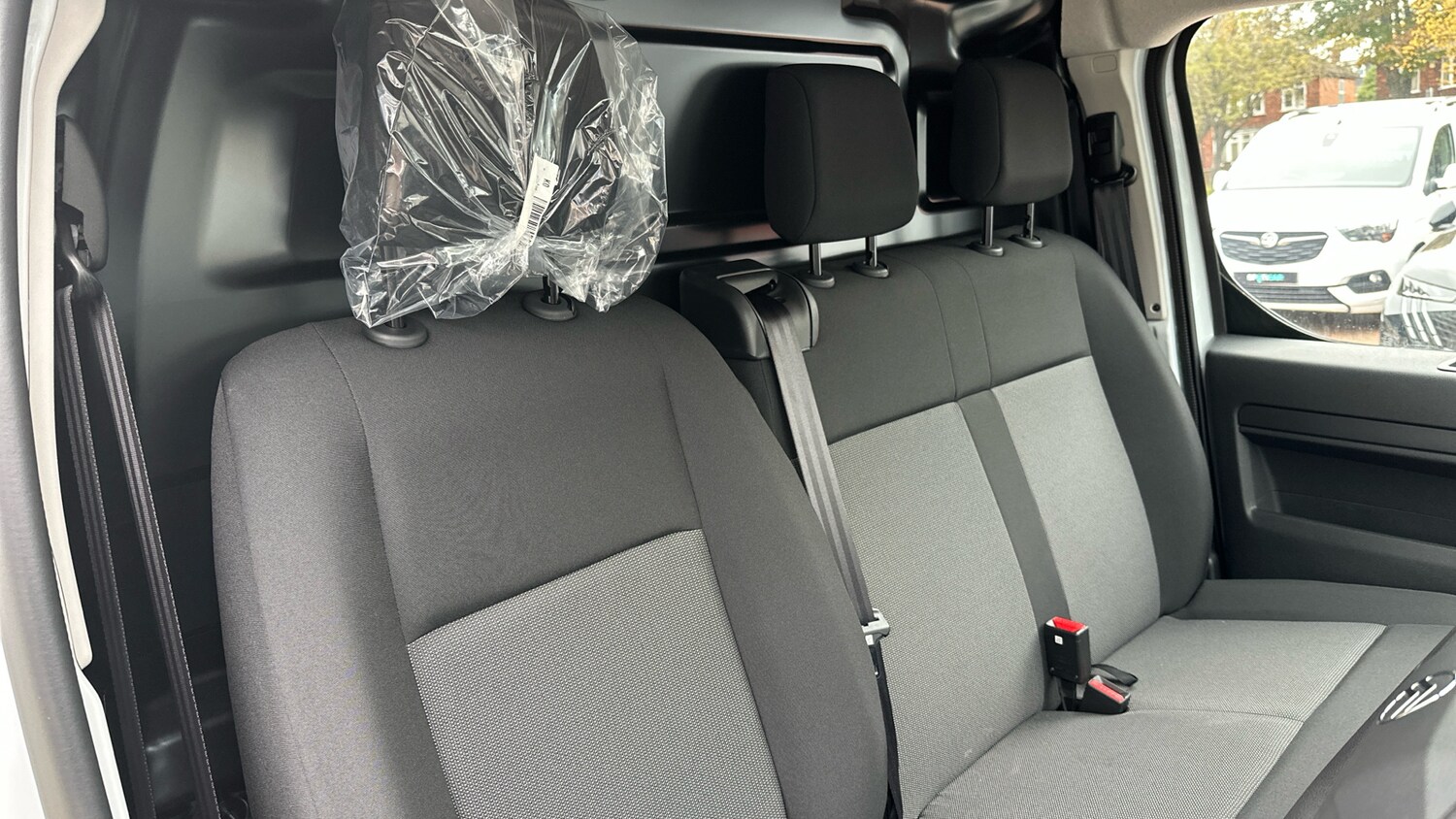 Used Citroen Dispatch 2024 for sale - 76338262: Photo 42