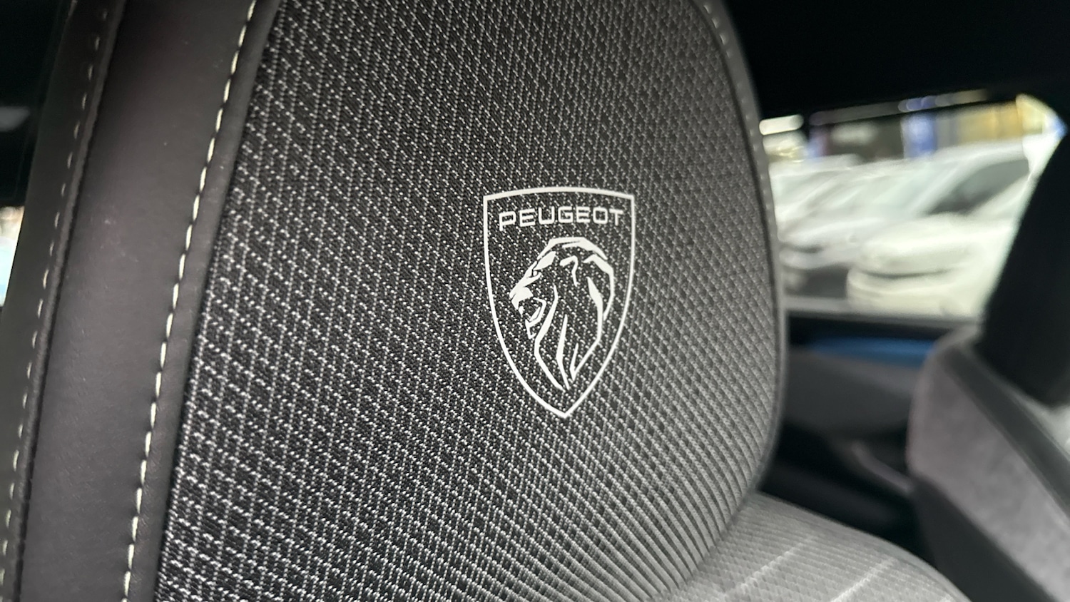 Used Peugeot 5008 2025 for sale - 76285233: Photo 43