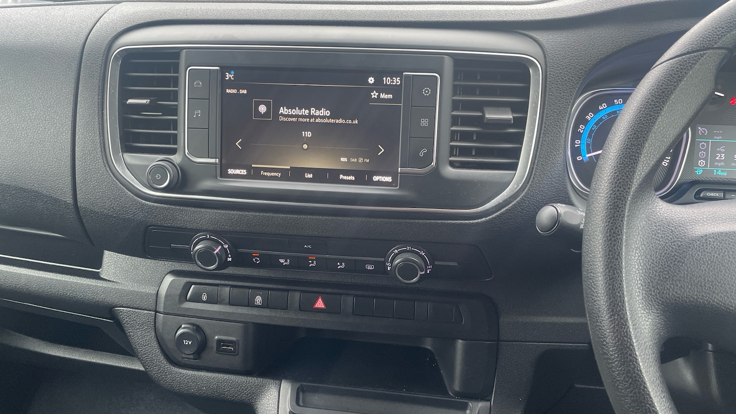 Used Vauxhall Vivaro Life 2023 for sale - 77145155: Photo 11