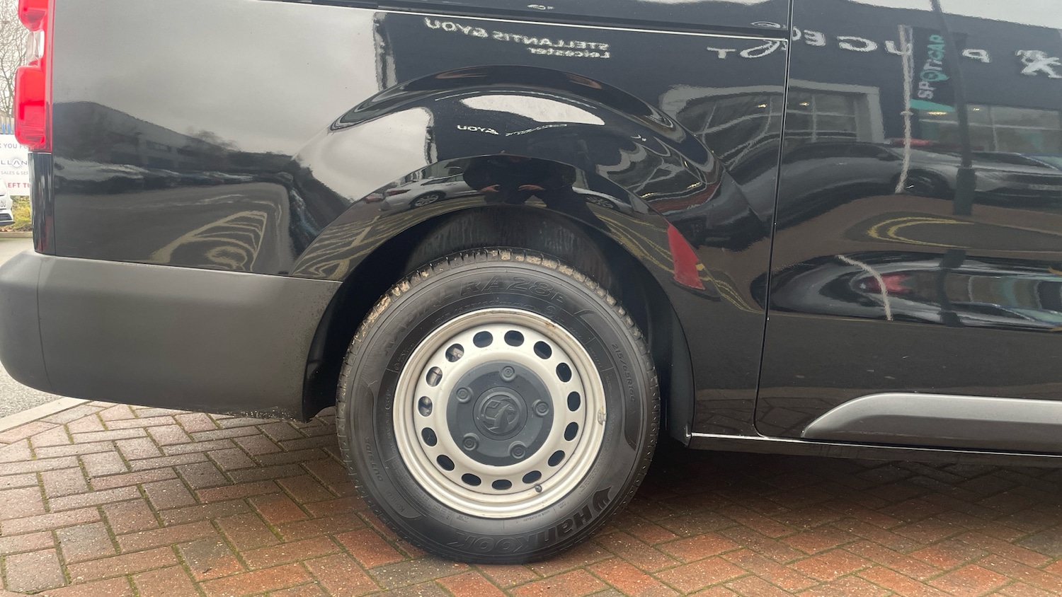 Used Vauxhall Vivaro Life 2023 for sale - 77145155: Photo 17