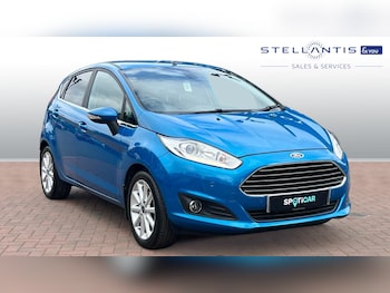 Used Ford Fiesta 2015 for sale - 75678900: Photo