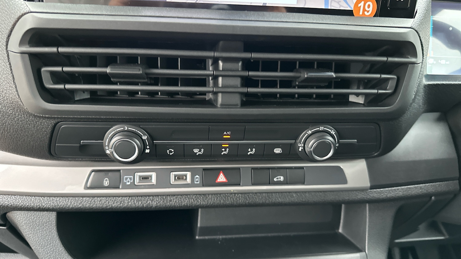 Used Citroen Dispatch 2024 for sale - 76338266: Photo 39