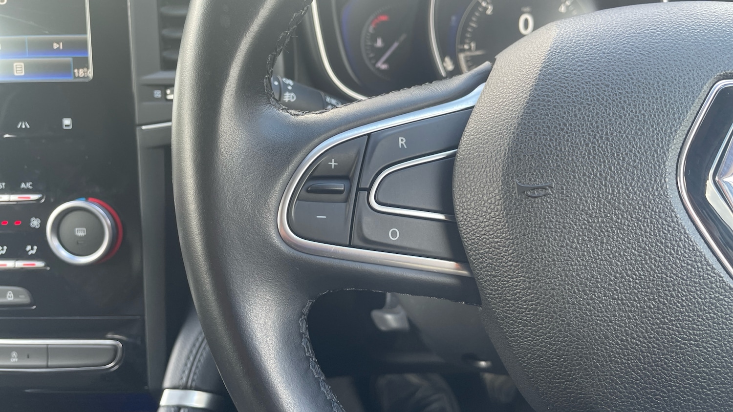 Used Renault Koleos 2017 for sale - 75678904: Photo 23