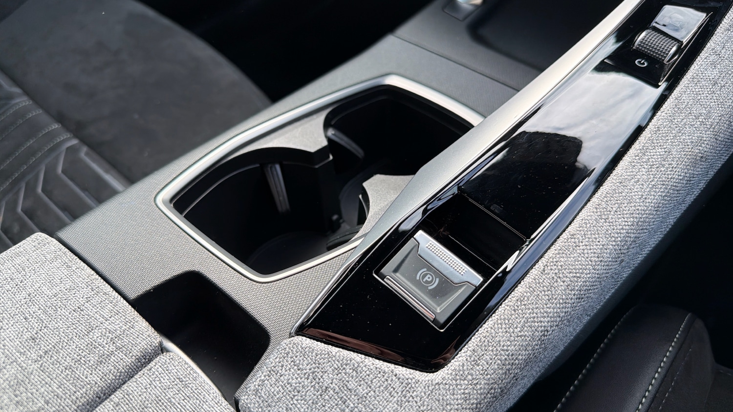 Used Peugeot 3008 2024 for sale - 78008390: Photo 21