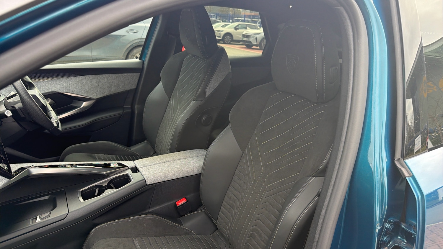 Used Peugeot 3008 2024 for sale - 78008390: Photo 42