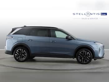 Used Peugeot 5008 2025 for sale - 79832058: Photo