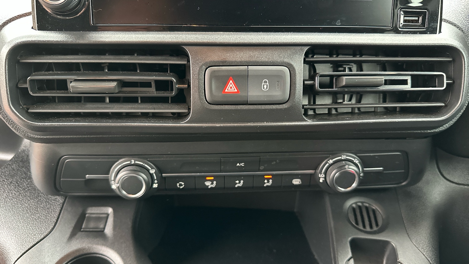 Used Citroen Berlingo 2024 for sale - 76315596: Photo 18