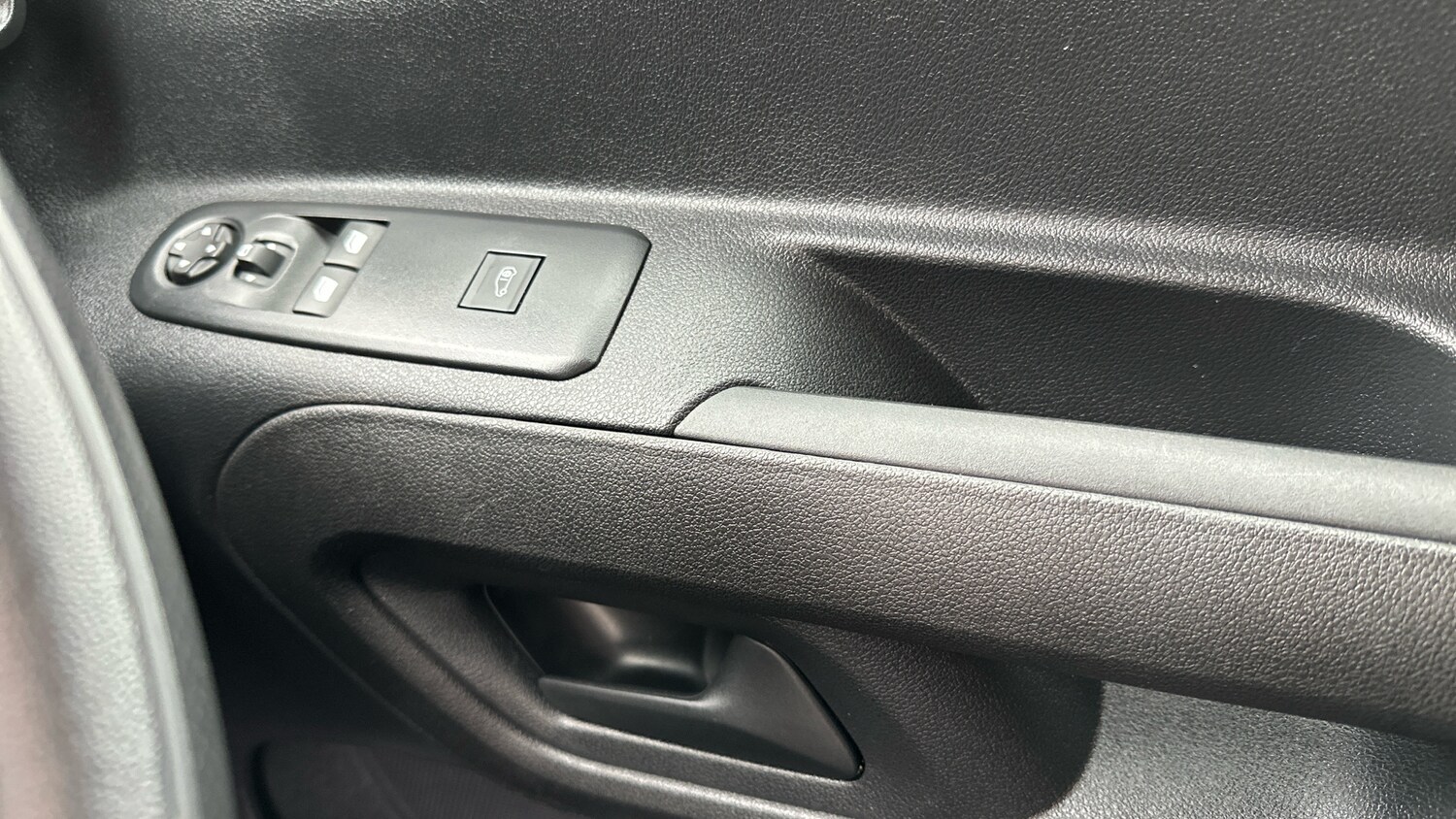 Used Citroen Berlingo 2024 for sale - 76315596: Photo 22