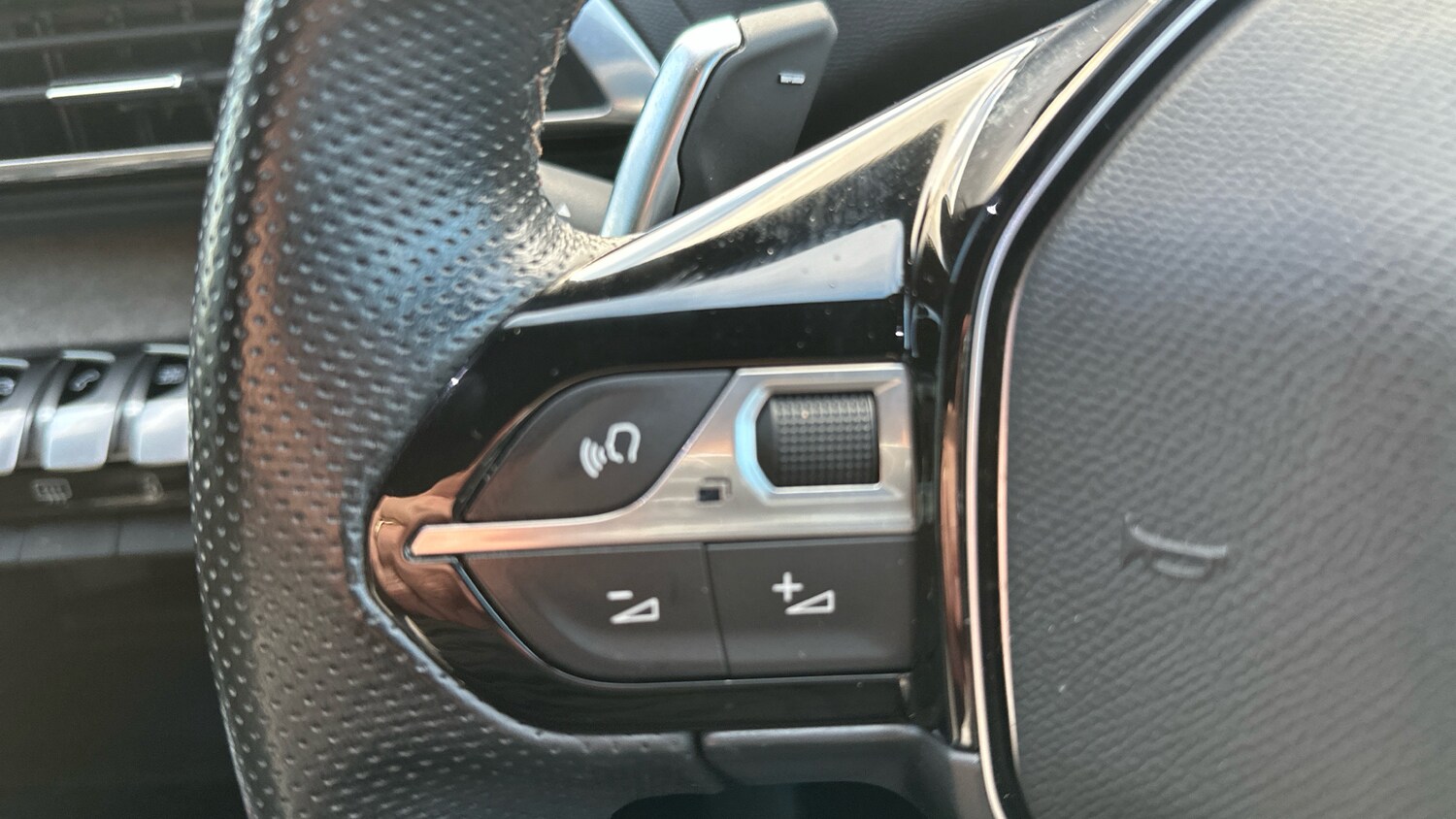 Used Peugeot 3008 2021 for sale - 76772548: Photo 24