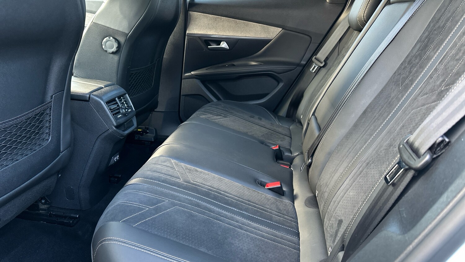 Used Peugeot 3008 2021 for sale - 76772548: Photo 34