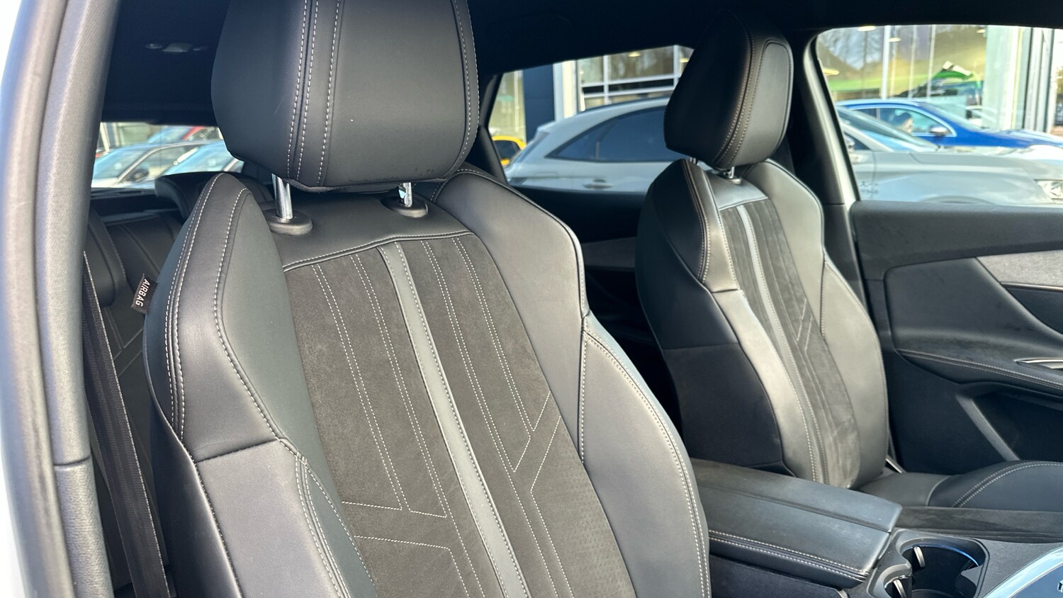 Used Peugeot 3008 2021 for sale - 76772548: Photo 43