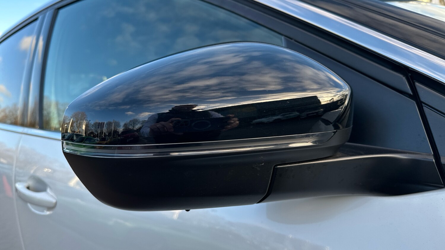 Used Peugeot 3008 2021 for sale - 76772548: Photo 49