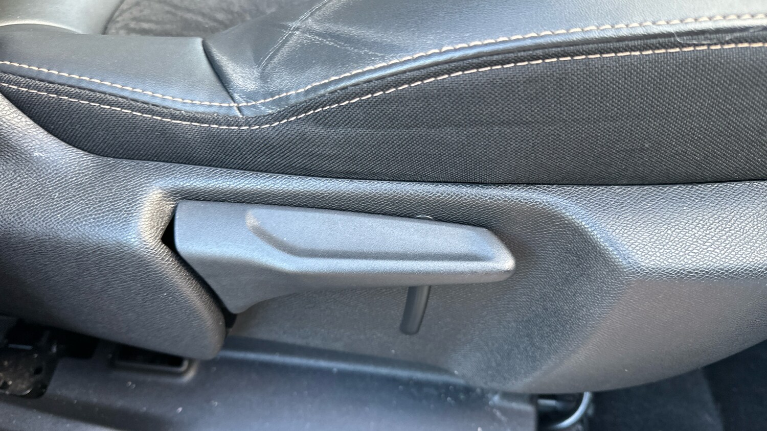 Used Peugeot 3008 2021 for sale - 76772548: Photo 52