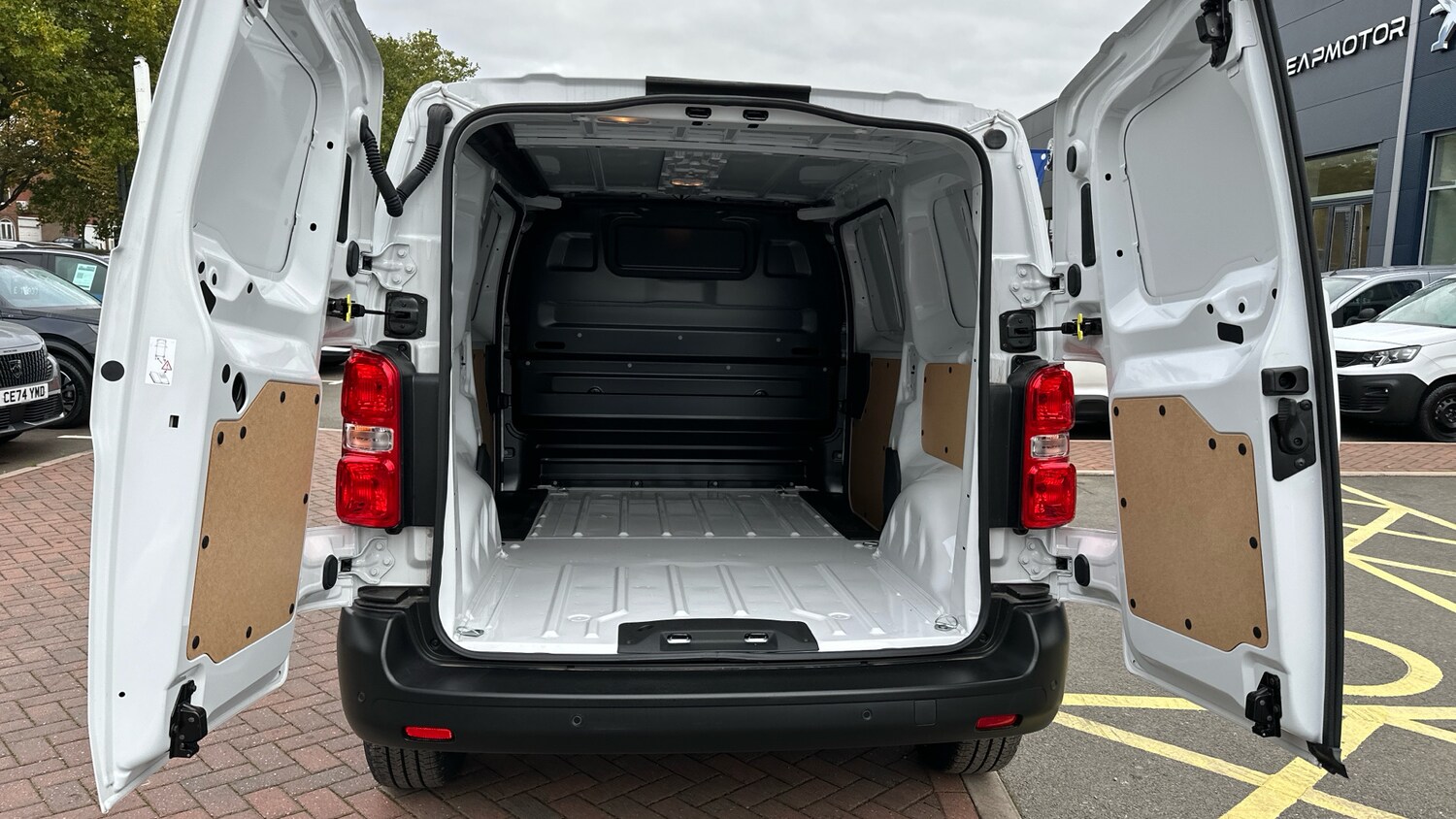 Used Citroen Dispatch 2024 for sale - 76241079: Photo 19