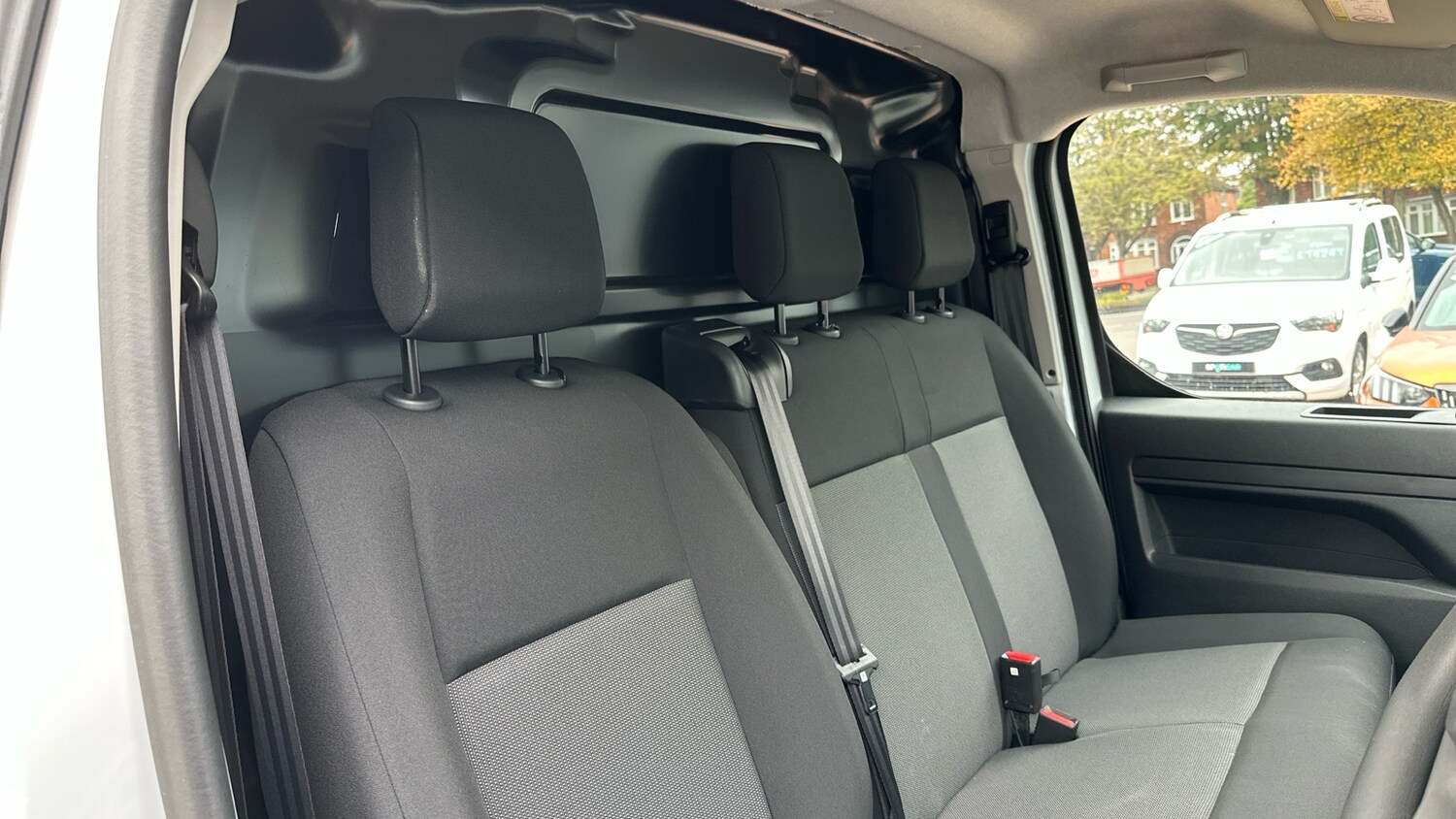 Used Citroen Dispatch 2024 for sale - 76241079: Photo 42