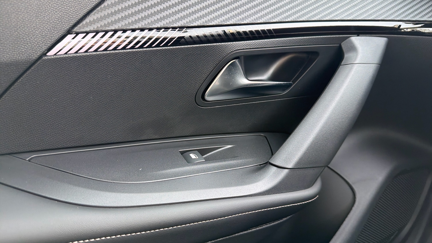 Used Peugeot 2008 2026 for sale - 77626887: Photo 41