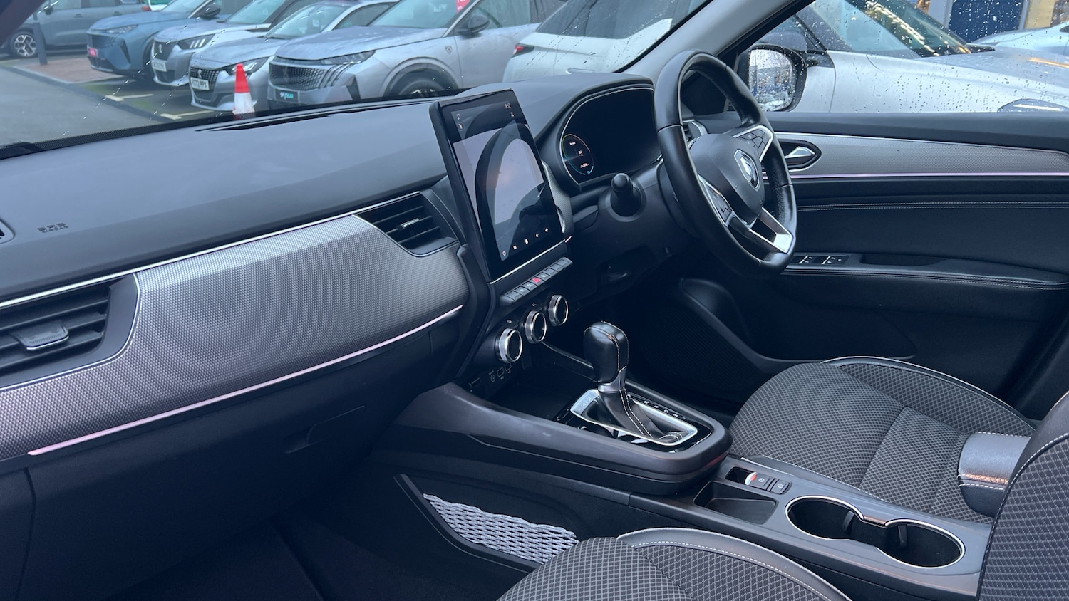 Used Renault Arkana 2022 for sale - 77231231: Photo 11