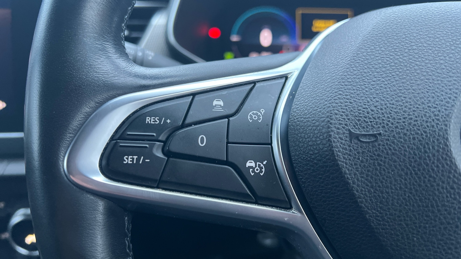 Used Renault Arkana 2022 for sale - 77231231: Photo 24