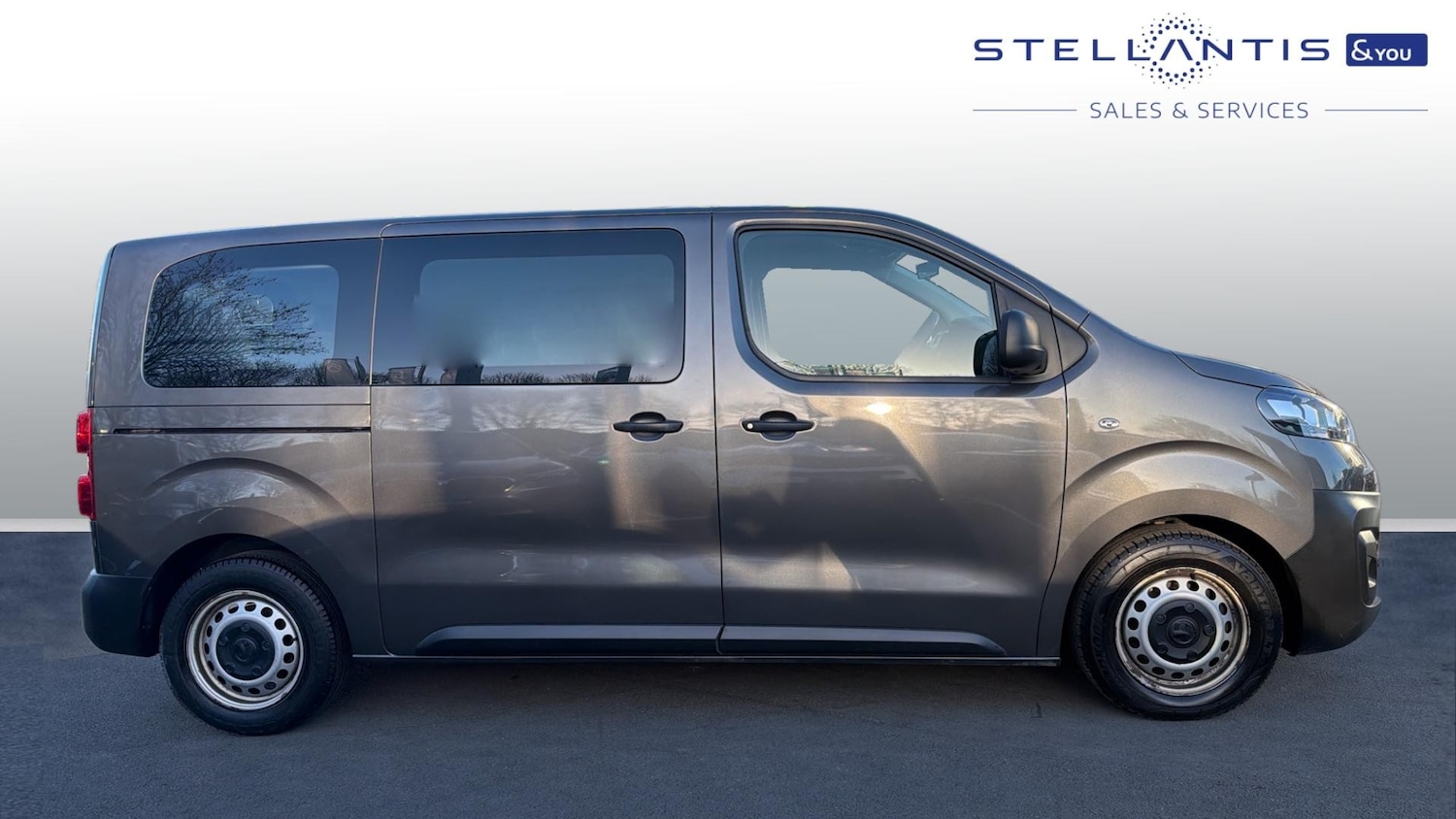 Used Vauxhall Vivaro Life 2021 for sale - 77941390: Photo 2