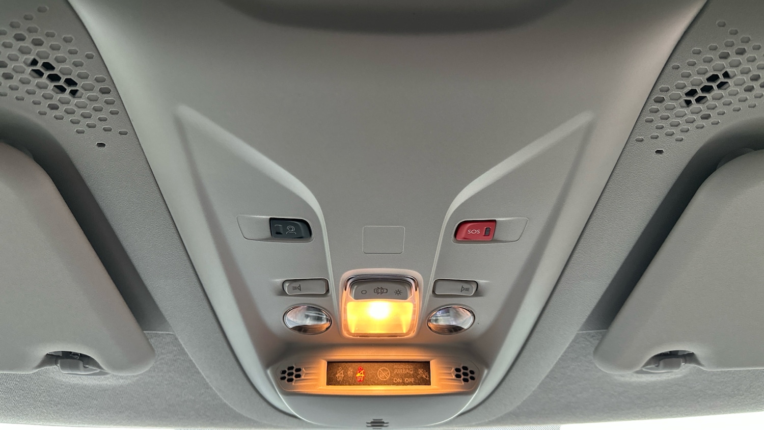 Used Citroen Berlingo 2024 for sale - 76772628: Photo 39