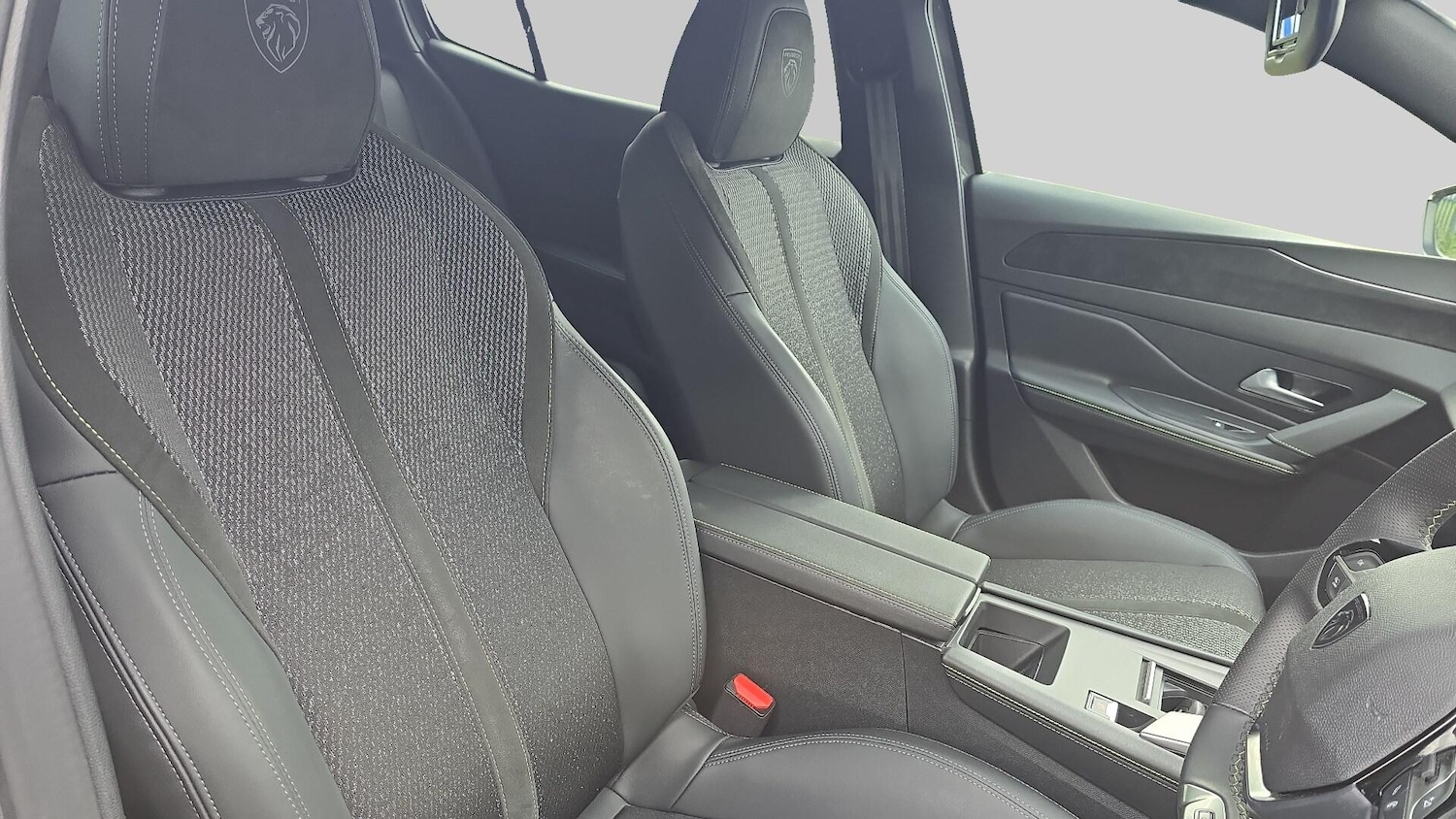 Used Peugeot 408 2025 for sale - 78128717: Photo 18