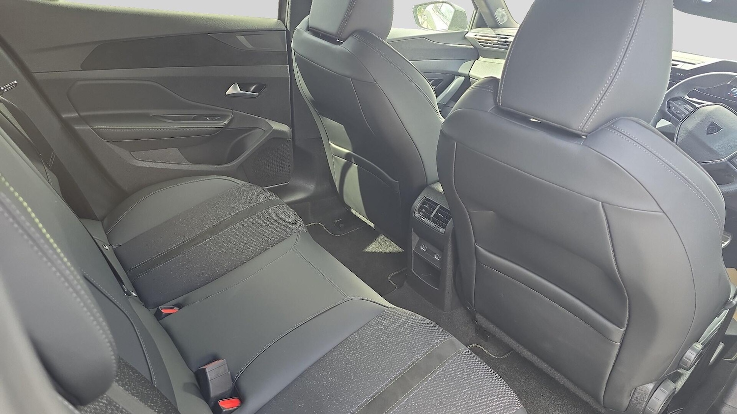 Used Peugeot 408 2025 for sale - 78128717: Photo 37