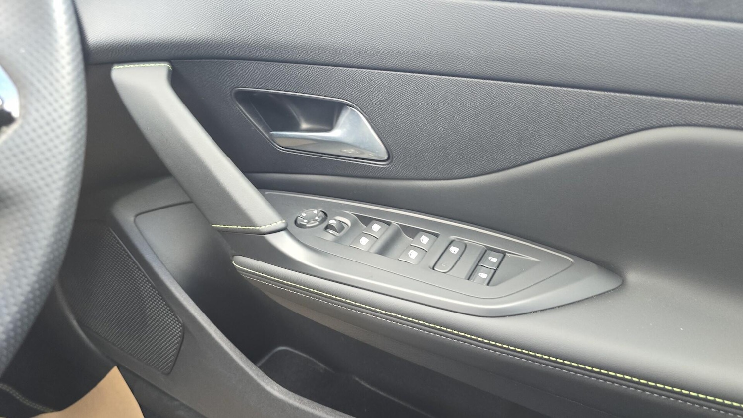 Used Peugeot 408 2025 for sale - 78128717: Photo 39