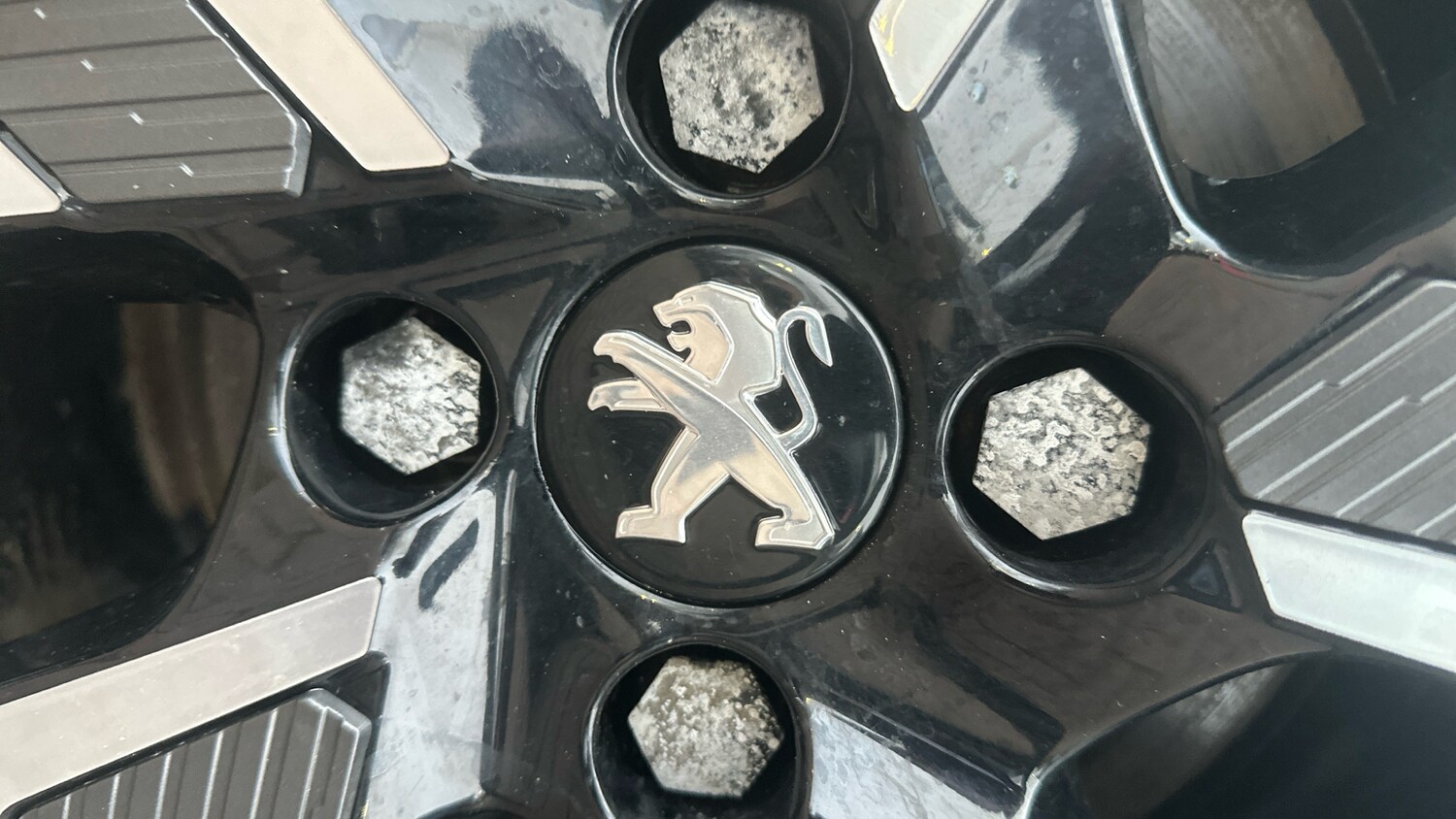 Used Peugeot 208 2021 for sale - 77315798: Photo 18