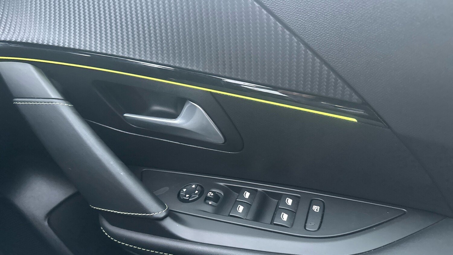 Used Peugeot 208 2021 for sale - 77315798: Photo 22