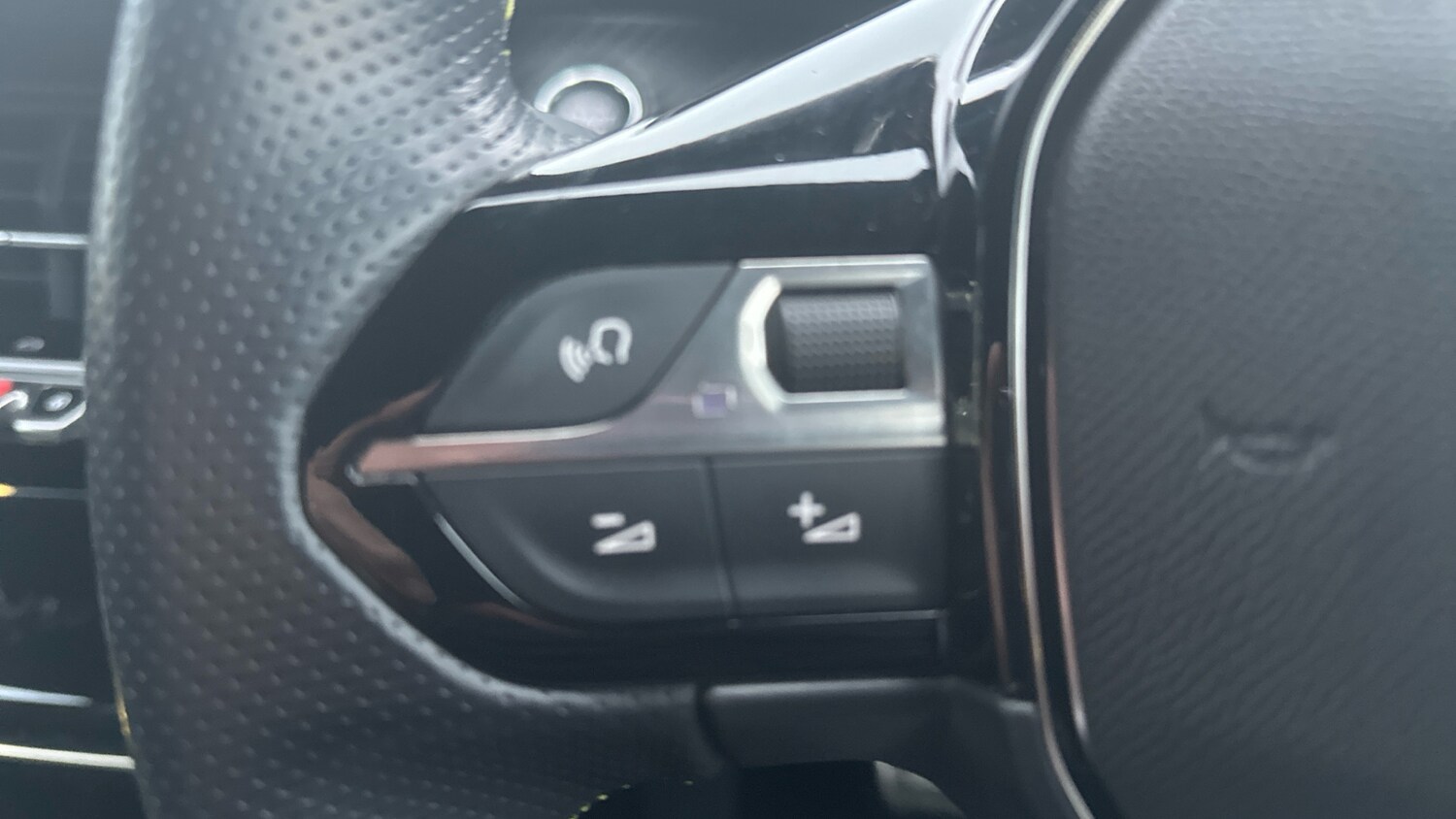 Used Peugeot 208 2021 for sale - 77315798: Photo 23