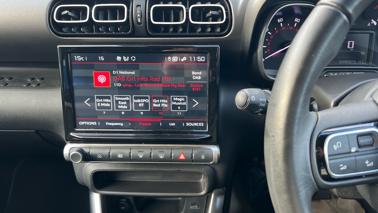 Used Citroen C3 Aircross 2023 for sale - 76586373: Photo 10