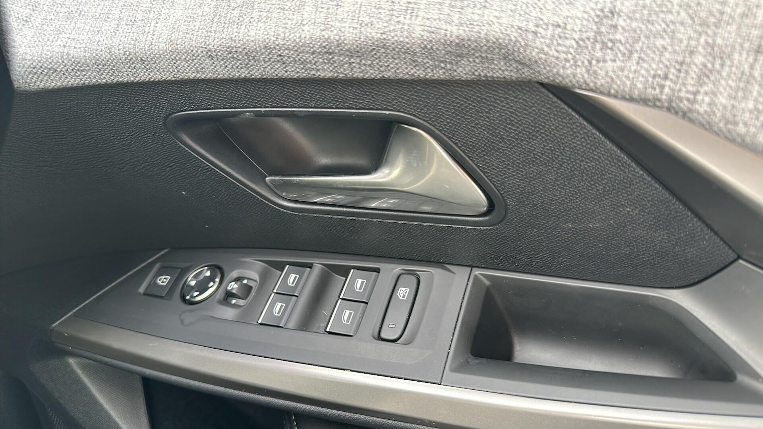 Used Peugeot 5008 2025 for sale - 78136814: Photo 39