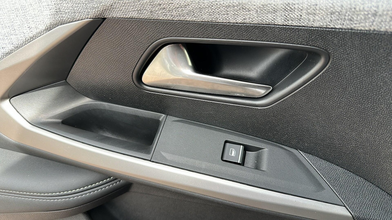 Used Peugeot 5008 2025 for sale - 78136814: Photo 44