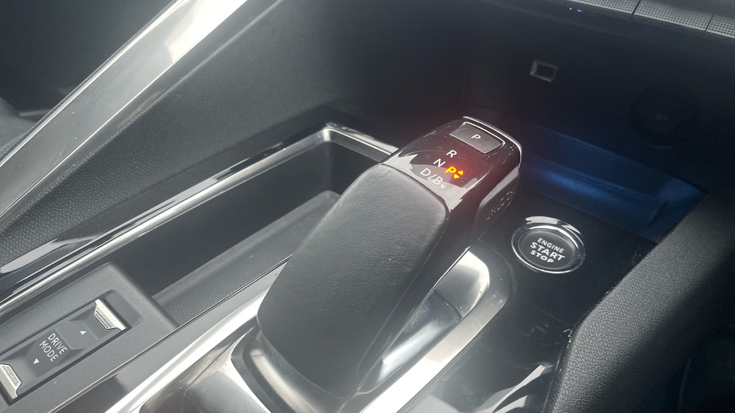 Used Peugeot 3008 2021 for sale - 77412796: Photo 20