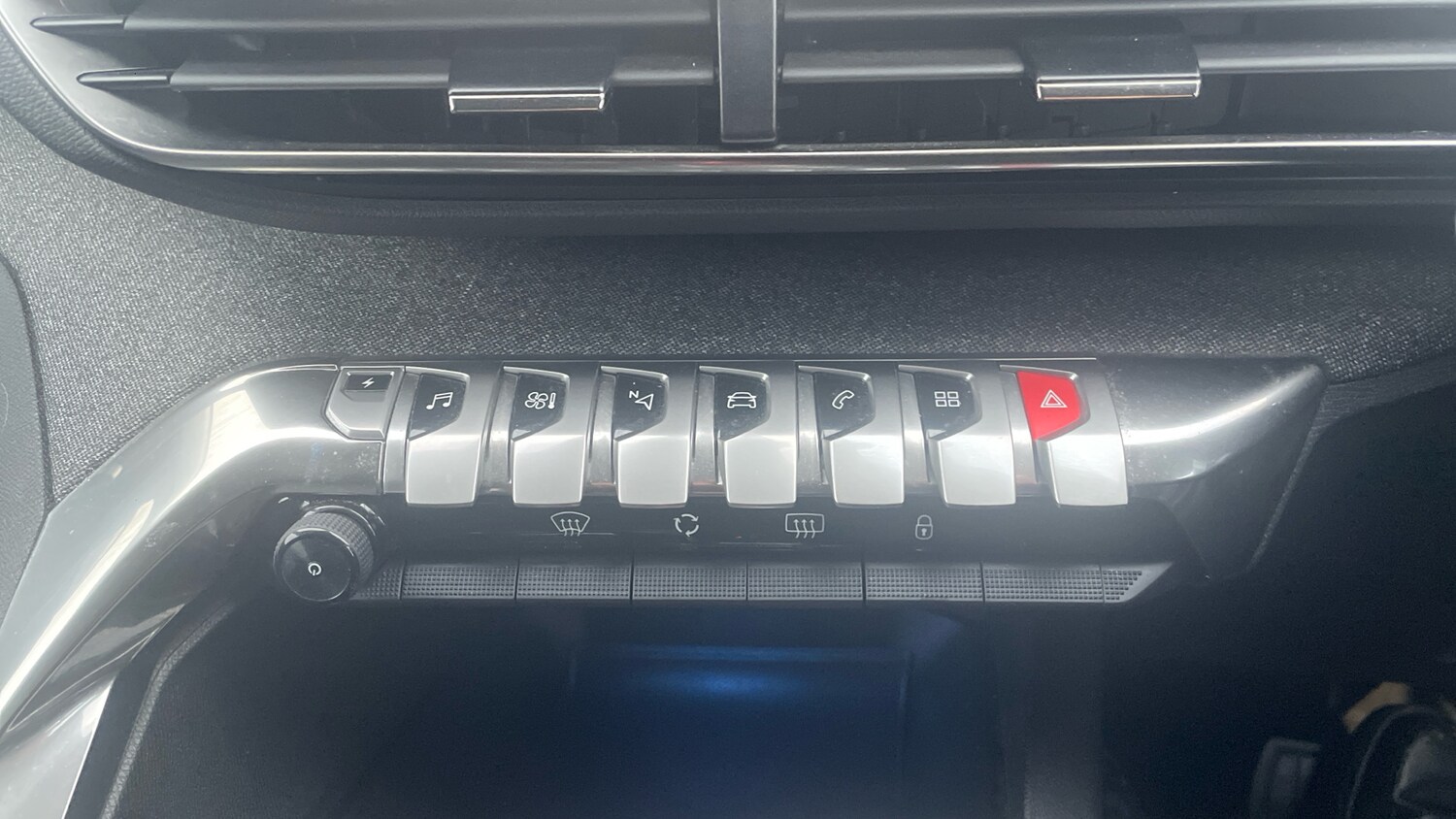 Used Peugeot 3008 2021 for sale - 77412796: Photo 34