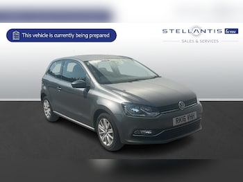 Used Volkswagen Polo 2016 for sale - 79249538: Photo