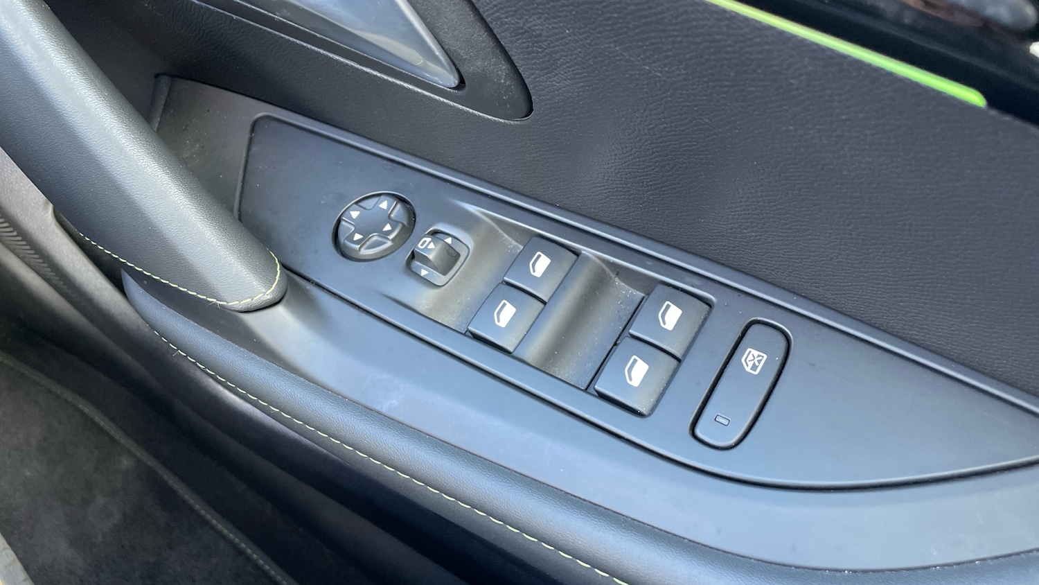 Used Peugeot 208 2022 for sale - 76447033: Photo 22