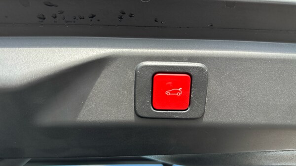 Used Peugeot 3008 2024 for sale - 76095584: Photo 50