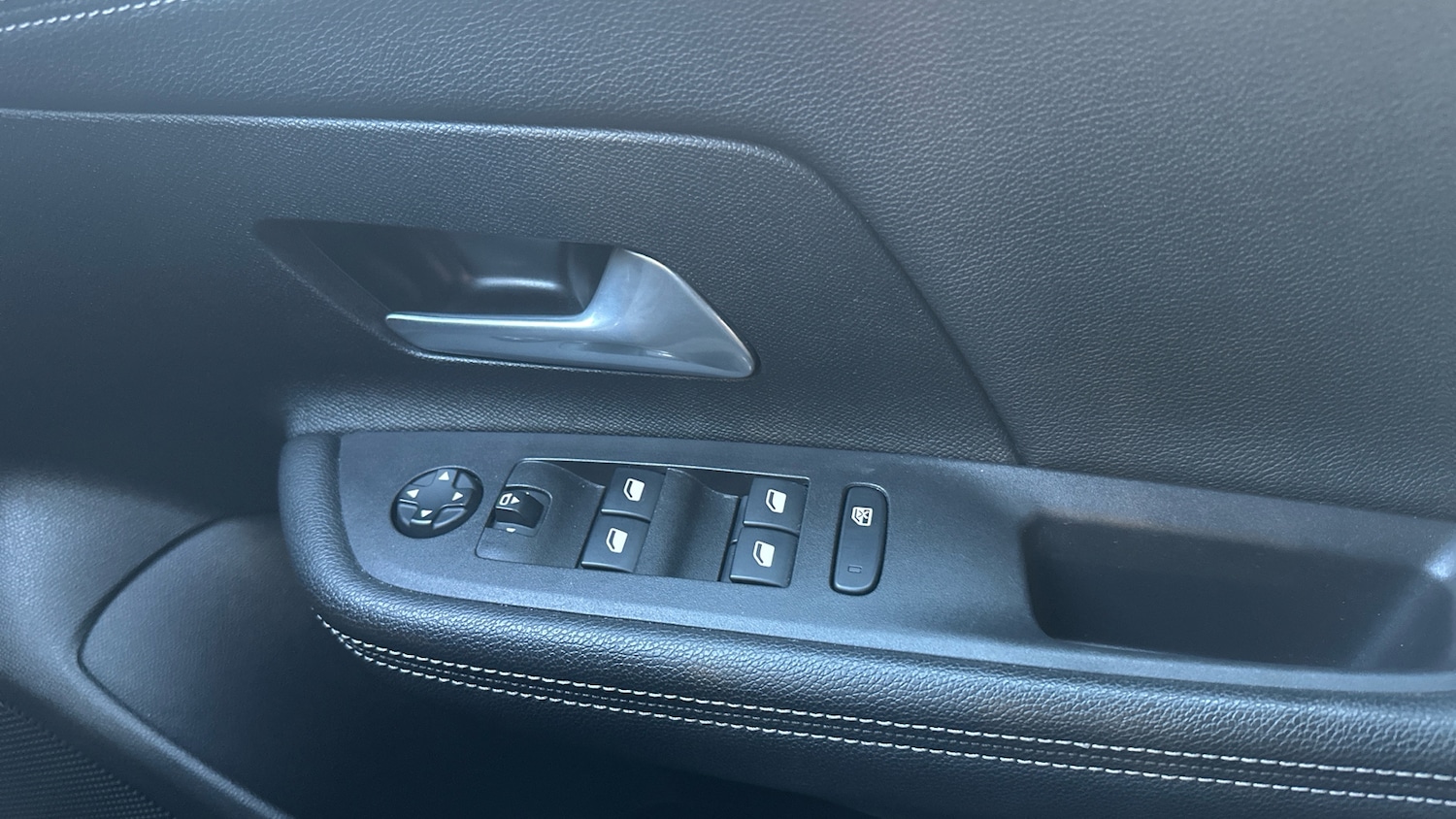 Used Vauxhall Mokka 2021 for sale - 77239217: Photo 23