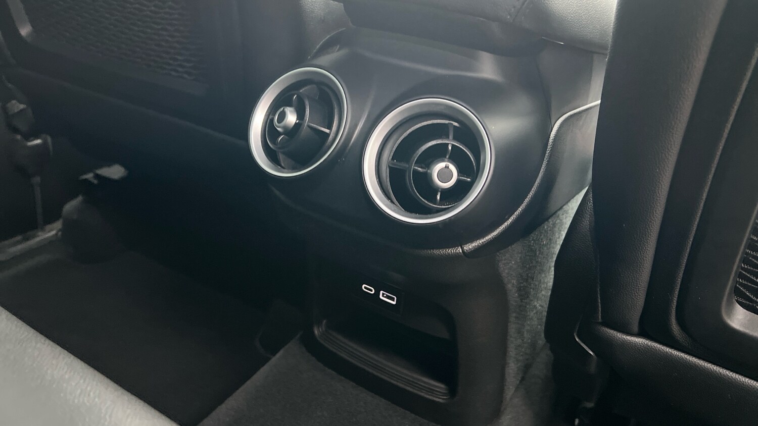 Used Alfa Romeo Stelvio 2022 for sale - 76410163: Photo 33