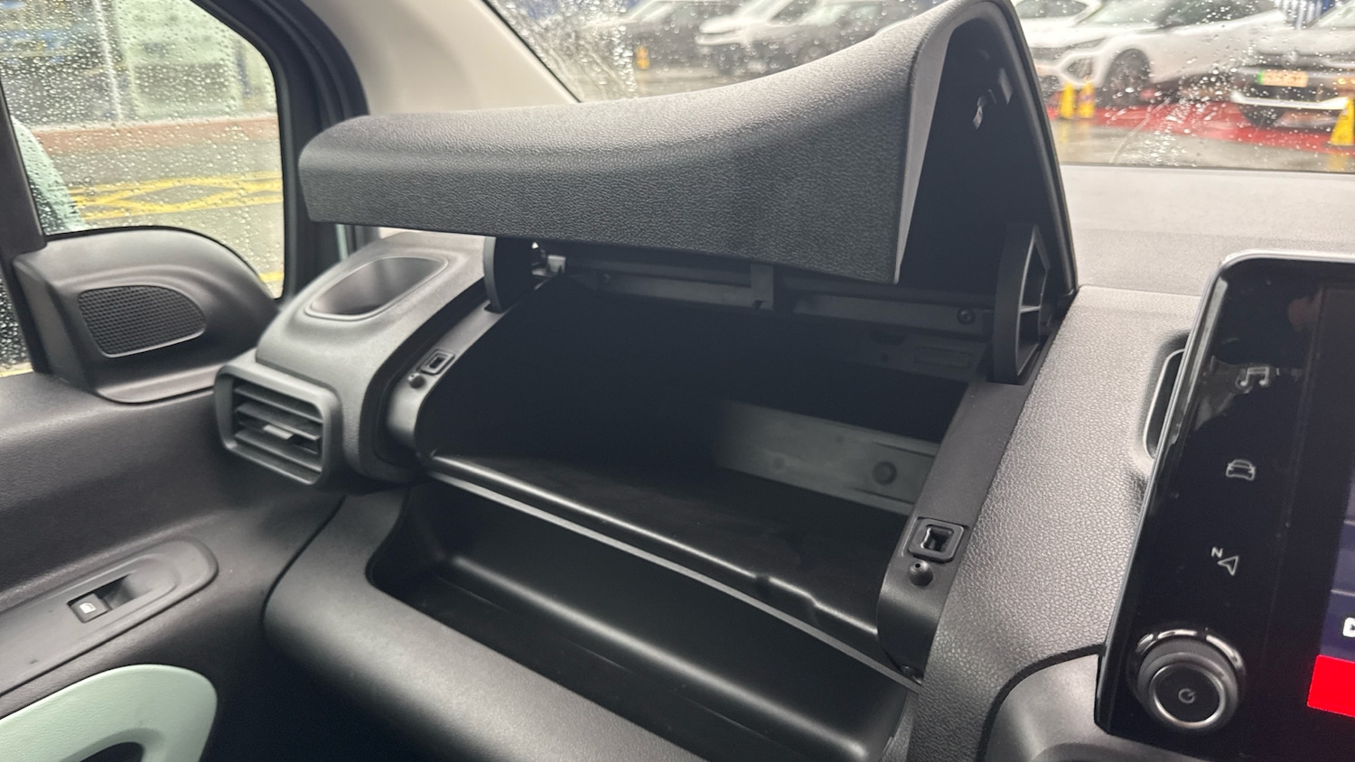 Used Citroen Berlingo 2020 for sale - 75901342: Photo 40